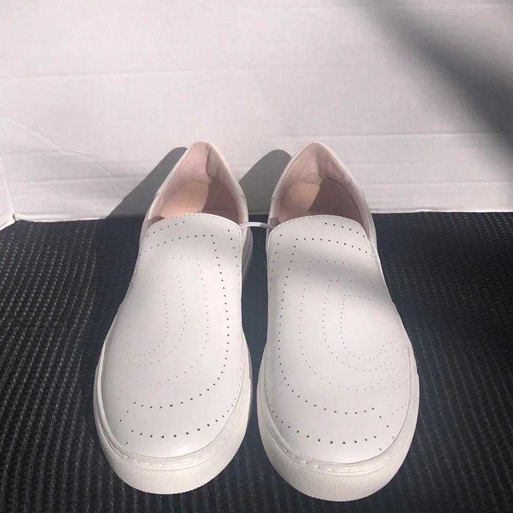 🆕Kate Spade Perforated Leather Slip Ons